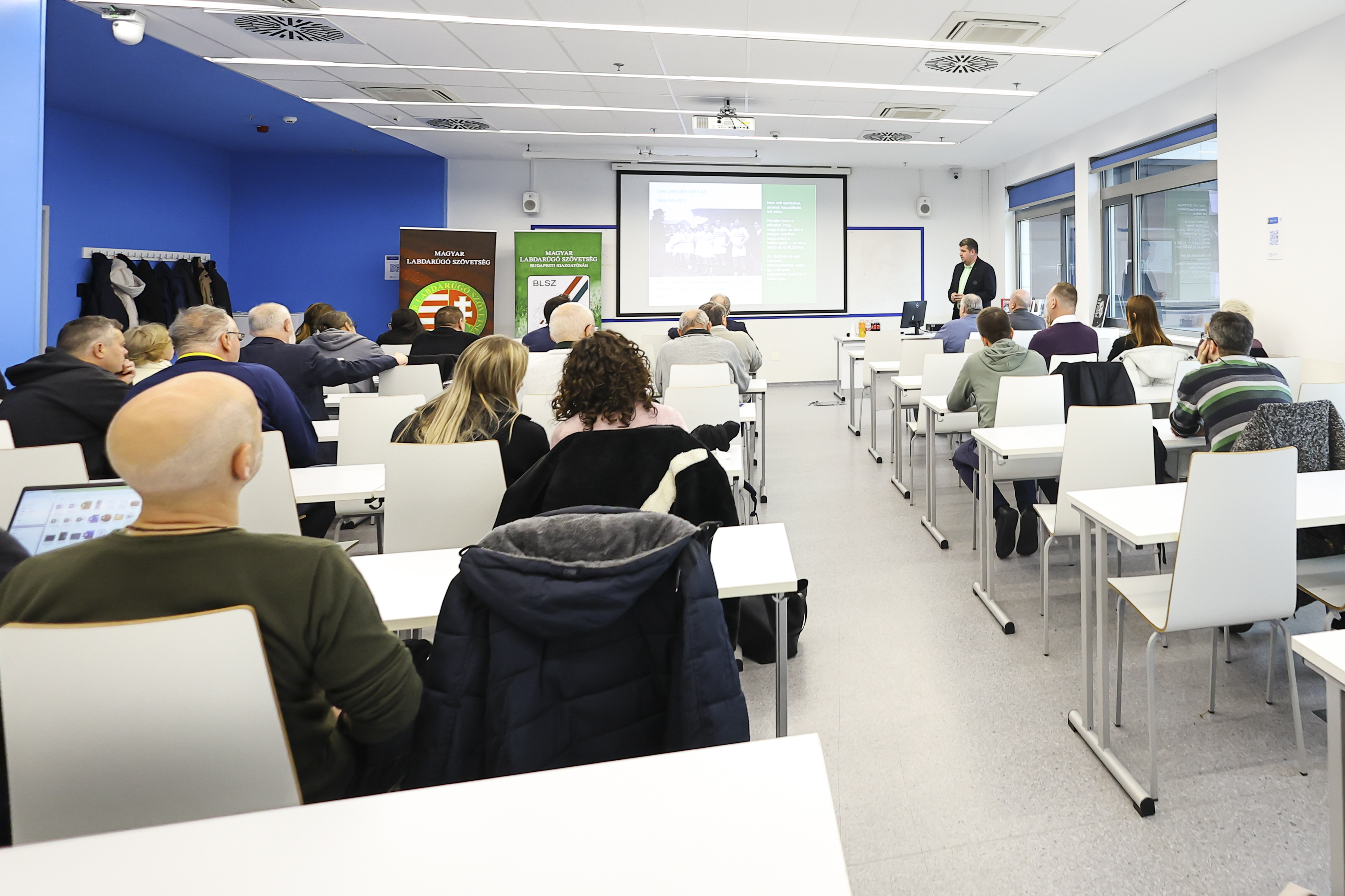 A magyar labdarúgás aranykora egy változó világban címmel tartott konferenciát az MLSZ Budapesti Igazgatóság