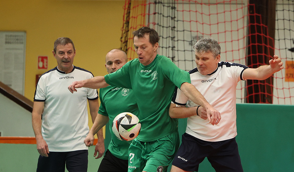 Indul a nevezés az Öregfiúk, Old Boys és Veterán Teremtornákra